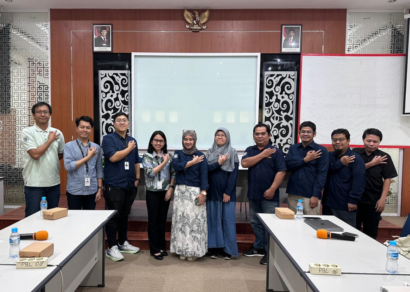 pengelola DTM dan Jajaran dari PT Pura barutma melkukan foto bersama